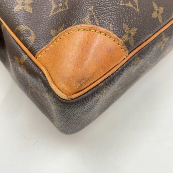 Louis Vuitton Monogram Porte Voyager Business Bag - Picture 10 of 16